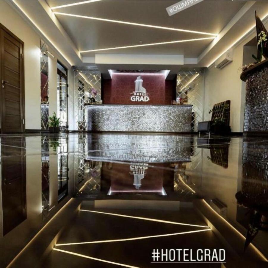 Grad Hotel Ashmyany Ngoại thất bức ảnh