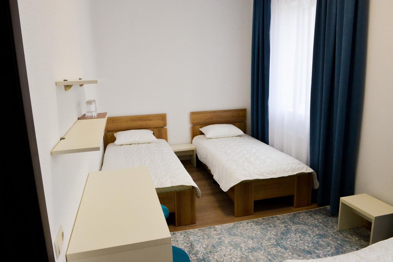 Grad Hotel Ashmyany Ngoại thất bức ảnh