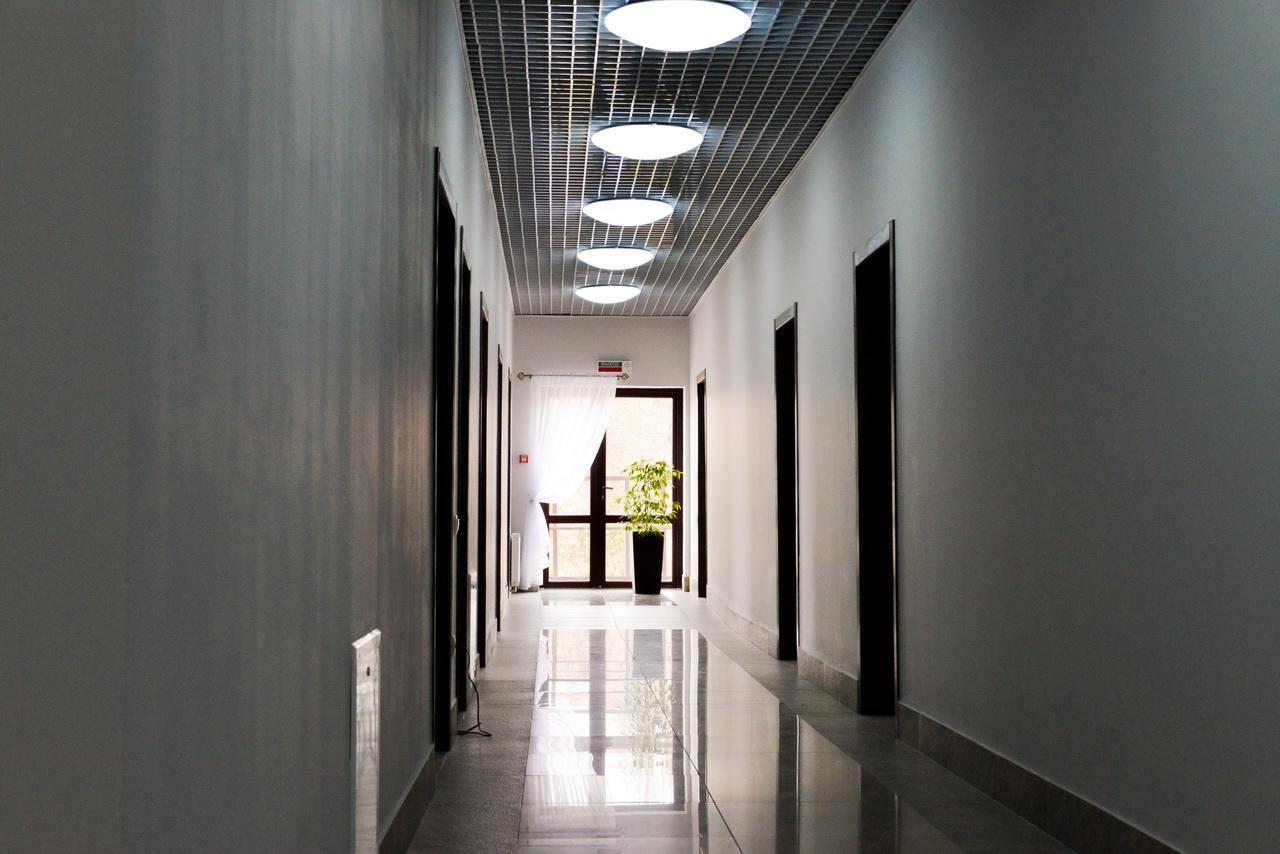 Grad Hotel Ashmyany Ngoại thất bức ảnh